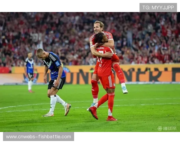 拜仁高位逼抢见效，对手后场出球困难致失误频发